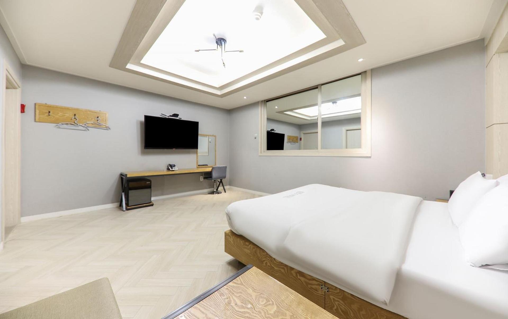 Eco Hotel Mokpo Extérieur photo