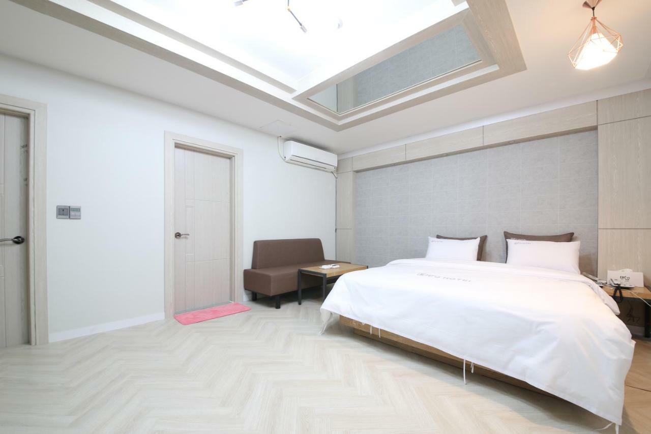 Eco Hotel Mokpo Extérieur photo