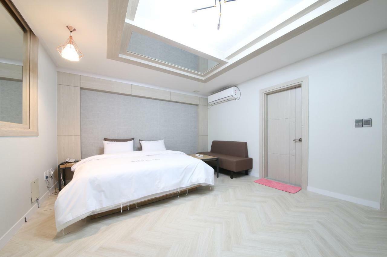 Eco Hotel Mokpo Extérieur photo