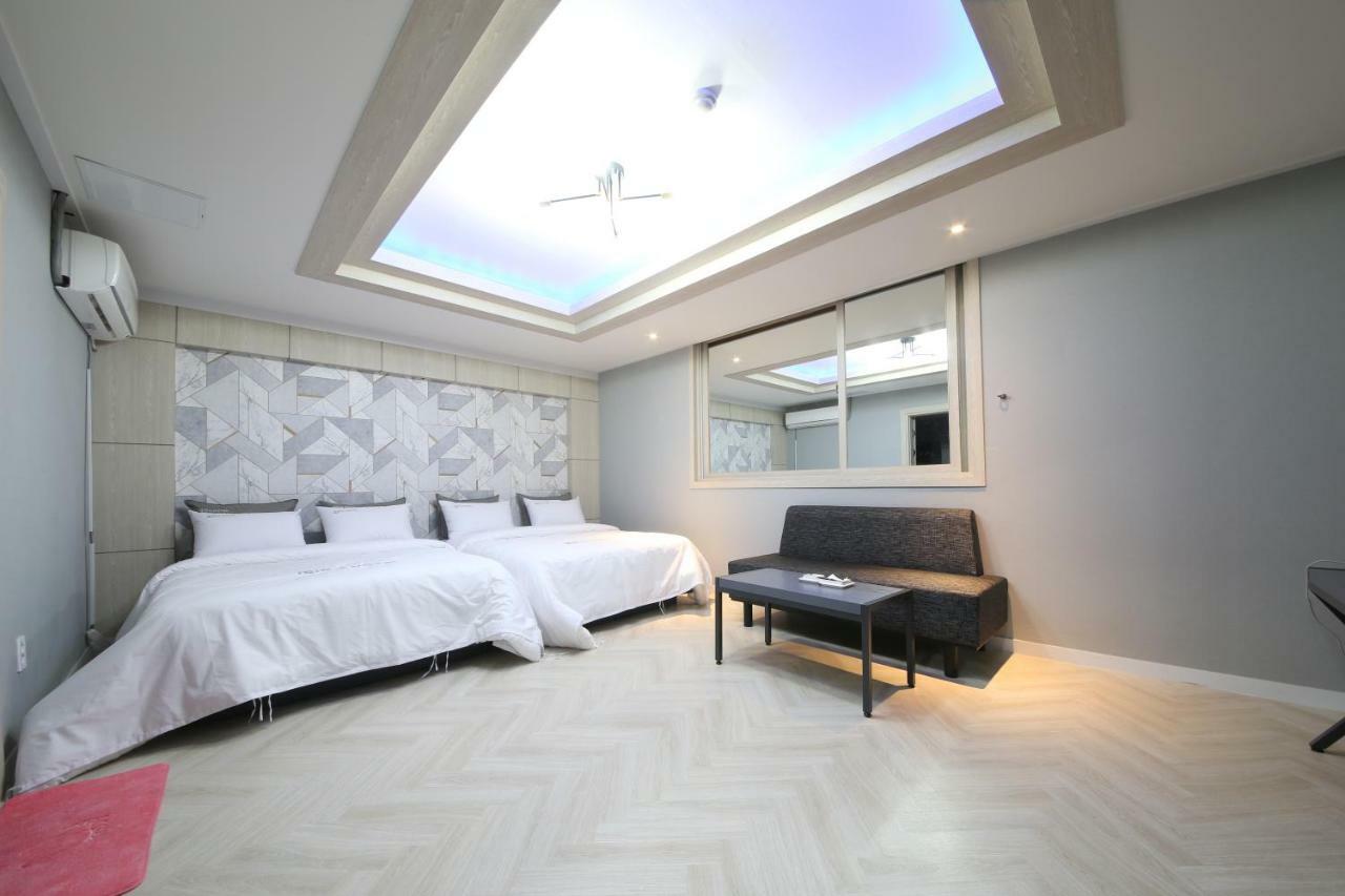 Eco Hotel Mokpo Extérieur photo