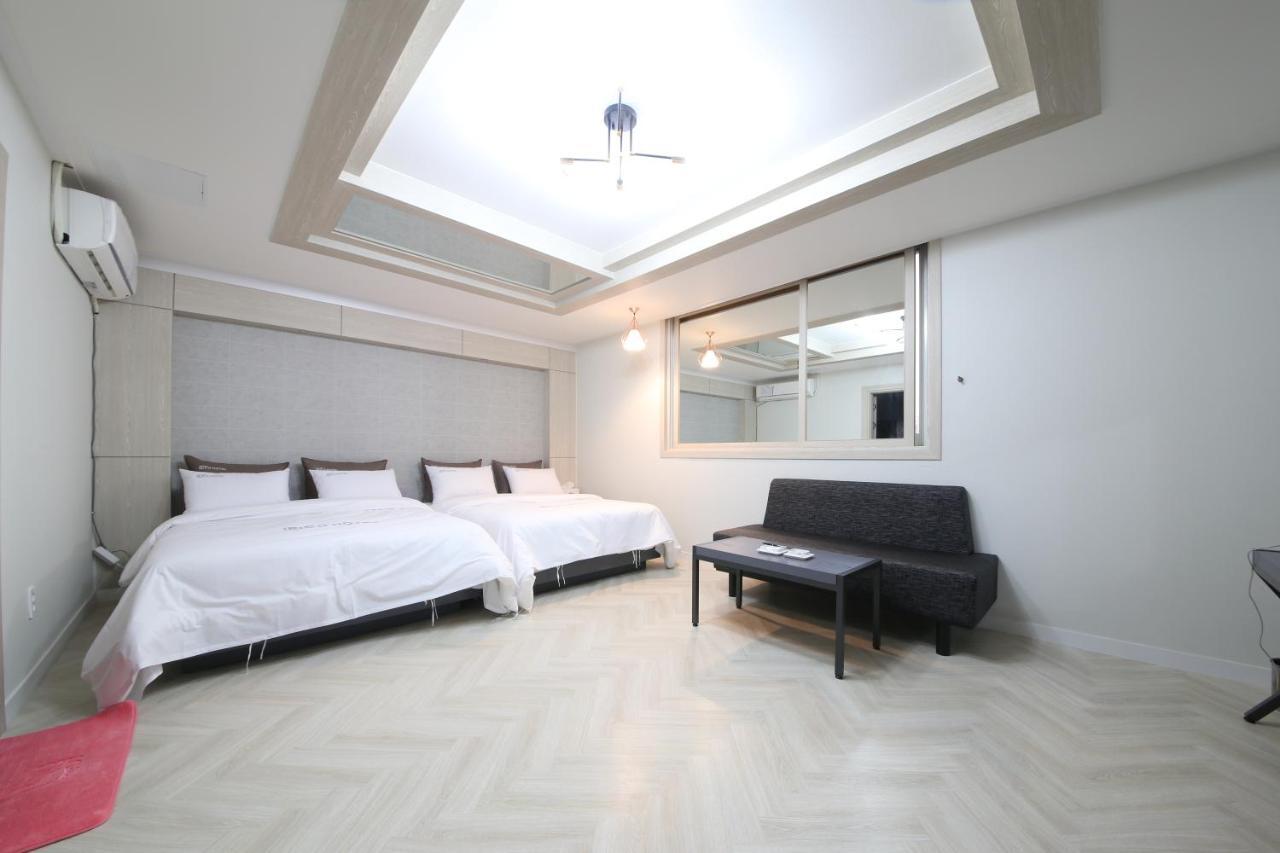 Eco Hotel Mokpo Extérieur photo
