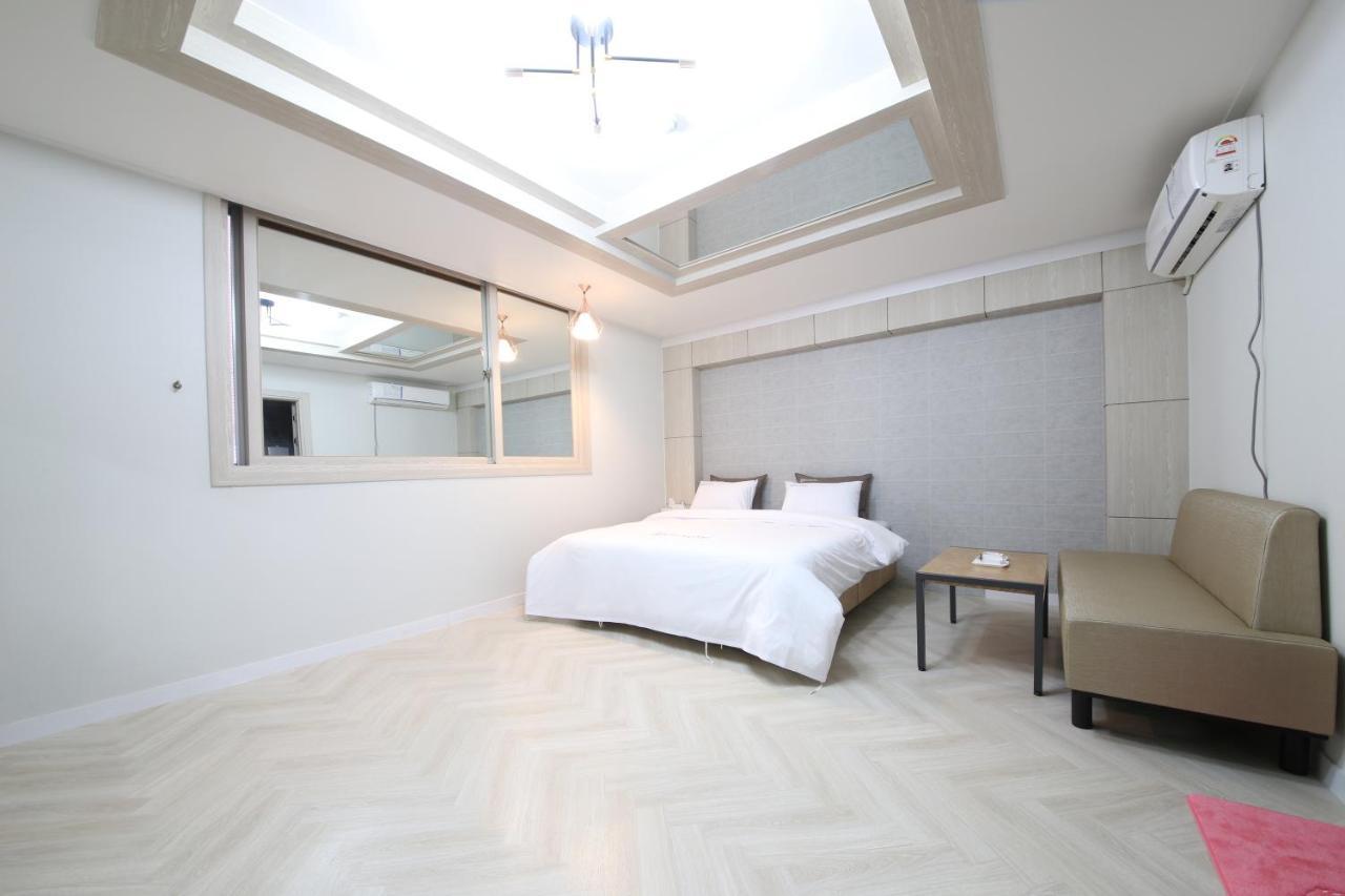 Eco Hotel Mokpo Extérieur photo
