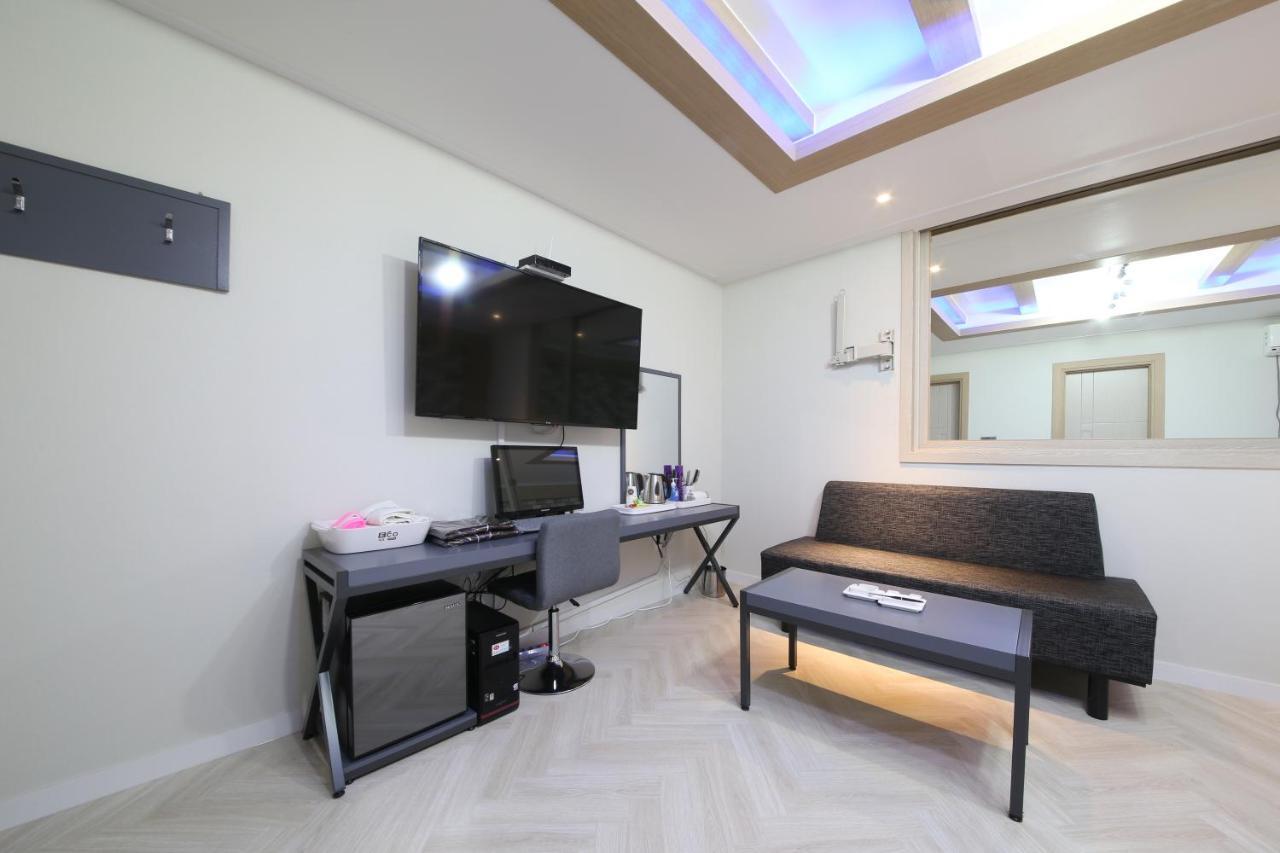 Eco Hotel Mokpo Extérieur photo