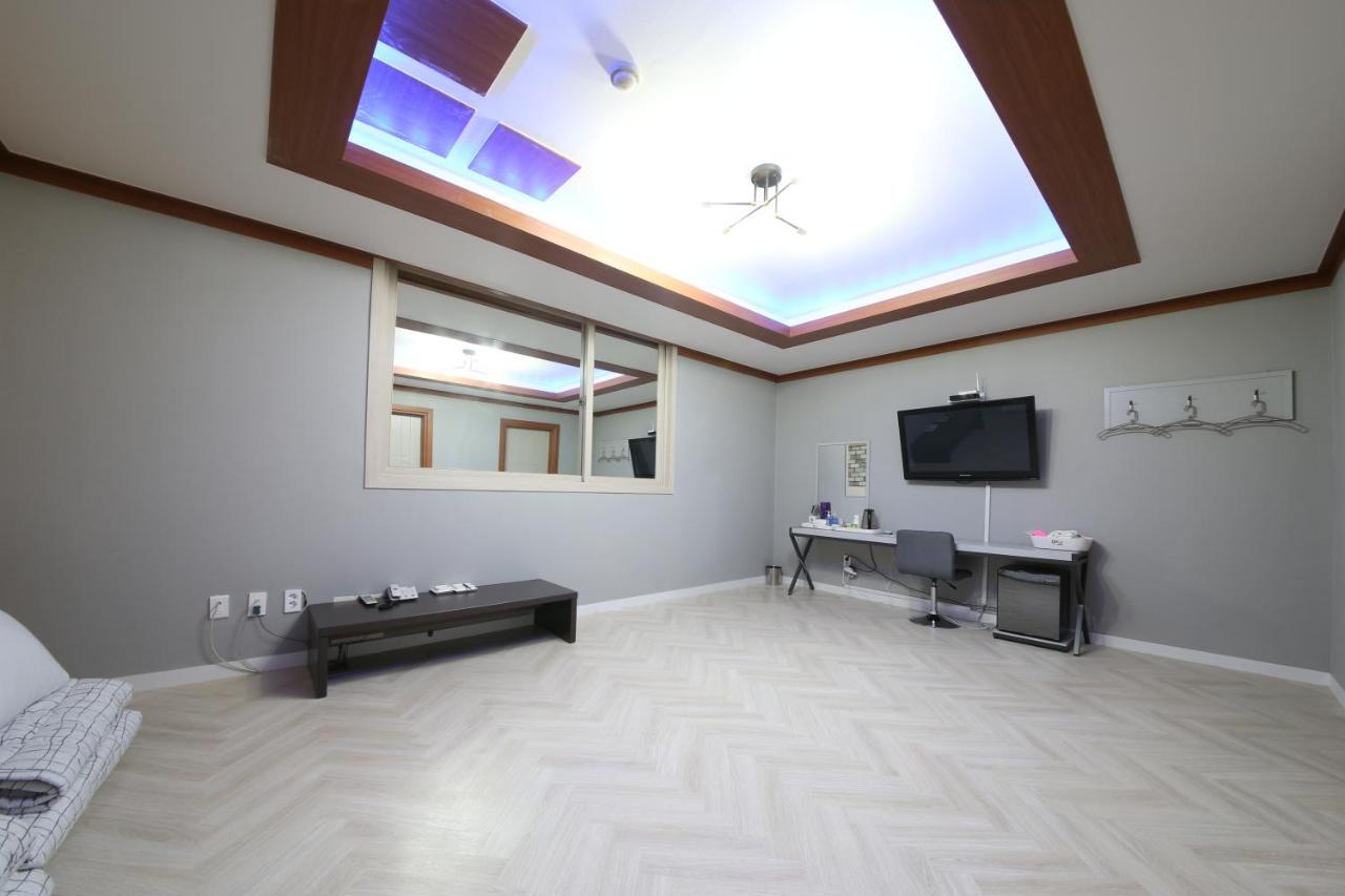 Eco Hotel Mokpo Extérieur photo